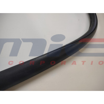 MASERATI REAR WINDSCREEN SEAL 3500 GT ONLY 1ST SERIES NON-EXPOSED VERSION MASERATI REAR WINDSCREEN SEAL 3500 GT ONLY 1ST SERIES NON-EXPOSED VERSION