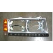 Right headlamp bezel