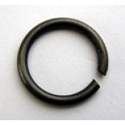 RETAINING RING CLIP - VALVE GUIDE