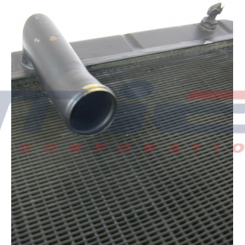 Maserati / Quattroporte I / MASERATI MEXICO QUATTROPORTE TIPO AM 112 107 4.2L 4.7L FIM GENUINE NEW OLD STOCK RADIATOR NOS Maserati / Quattroporte I / MASERATI MEXICO QUATTROPORTE TIPO AM 112 107 4.2L 4.7L FIM GENUINE NEW OLD STOCK RADIATOR NOS