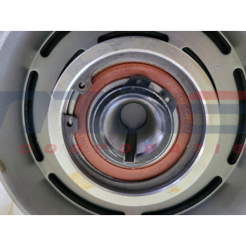 A/C COMPRESSOR CLUTCH AND PULLEY A/C COMPRESSOR CLUTCH AND PULLEY