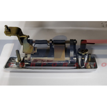 MASERATI BORA NEW ORIGINAL EXTERIOR DOOR HANDLE - RIGHT MASERATI BORA NEW ORIGINAL EXTERIOR DOOR HANDLE - RIGHT