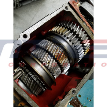 NEW ZF TRANSMISSION S5-325 ZF NEW ZF TRANSMISSION S5-325 ZF