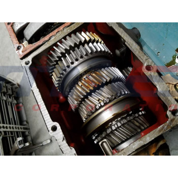 NEW ZF TRANSMISSION S5-325 ZF NEW ZF TRANSMISSION S5-325 ZF