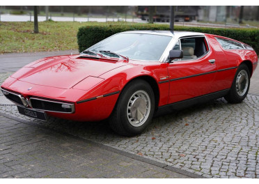 Maserati Bora - the best sports and rare car