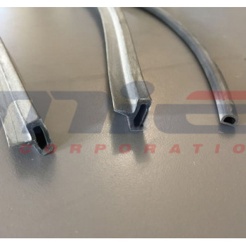 Ferrari / 250 Europa / ABWEISERPROFILSATZ RECHTS/LINKS (KOMPLETTER SATZ) Ferrari / 250 Europa / ABWEISERPROFILSATZ RECHTS/LINKS (KOMPLETTER SATZ)