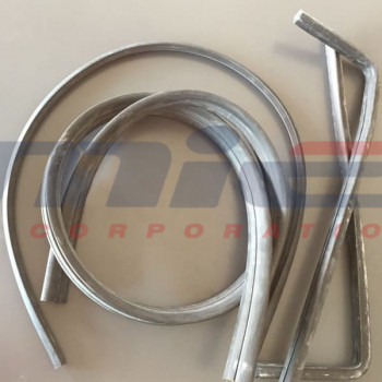 Ferrari / 250GT California Spyder / WINDSCHUTZSCHEIBENDICHTUNG Ferrari / 250GT California Spyder / WINDSCHUTZSCHEIBENDICHTUNG