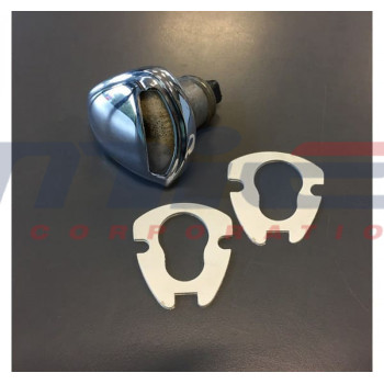 Ferrari / 330 GT 2+2 series 1 / WEISSE GUMMIDICHTUNG FÜR KENNZEICHENLEUCHTE (2 STÜCK) Ferrari / 330 GT 2+2 series 1 / WEISSE GUMMIDICHTUNG FÜR KENNZEICHENLEUCHTE (2 STÜCK)