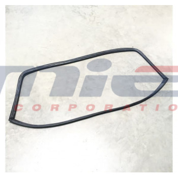 Ferrari / 365 GTC / WINDSCHUTZSCHEIBENDICHTUNG Ferrari / 365 GTC / WINDSCHUTZSCHEIBENDICHTUNG