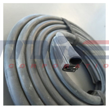 Ferrari / 365 GTC / RH/LH (Kompletter Satz) GUMMI-DICHTUNG TÜRÖFFNUNG Ferrari / 365 GTC / RH/LH (Kompletter Satz) GUMMI-DICHTUNG TÜRÖFFNUNG