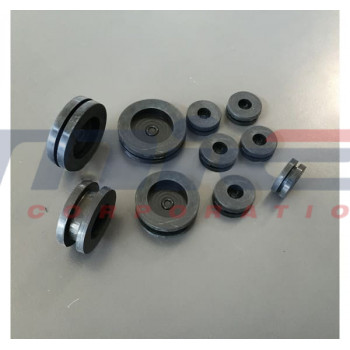 Ferrari / 365 GTC / MOTORRAUM-DURCHFÜHRUNG Ferrari / 365 GTC / MOTORRAUM-DURCHFÜHRUNG