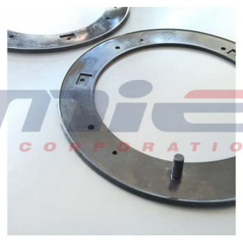 Ferrari / 365 GTC / JOINT EN CAOUTCHOUC DU PHARE Ferrari / 365 GTC / JOINT EN CAOUTCHOUC DU PHARE