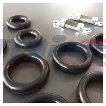 Ferrari / 365 GTC4 Gobbone / KIT SOSTEGNI MARMITTA (2 TIRANTI,4 ANELLI P,10 ANELLI G)(EU) Ferrari / 365 GTC4 Gobbone / KIT SOSTEGNI MARMITTA (2 TIRANTI,4 ANELLI P,10 ANELLI G)(EU)