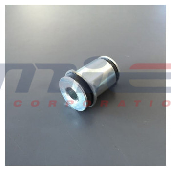 Ferrari / 400 i / DOUILLE SUPÉRIEURE ET INFÉRIEURE DU TRIANGLE (CHAQUE) - 400GT Ferrari / 400 i / DOUILLE SUPÉRIEURE ET INFÉRIEURE DU TRIANGLE (CHAQUE) - 400GT