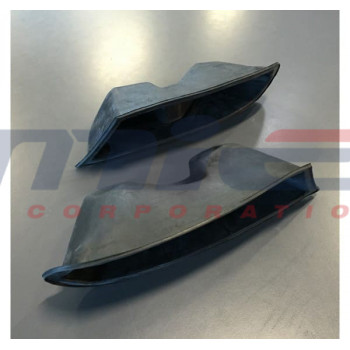 Lamborghini / Miura P400 / RH/LH (Complete Set) PARK LIGHT COWLING (PER MODELLO SV) Lamborghini / Miura P400 / RH/LH (Complete Set) PARK LIGHT COWLING (PER MODELLO SV)