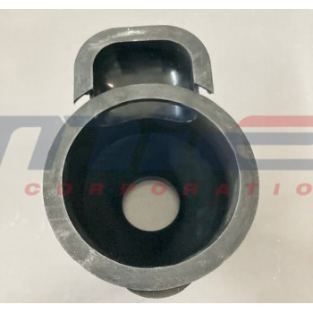 Lamborghini / 400 GT / TANKEINFÜLLSTUTZEN MIT ENTLEERUNG (FÜR JEDEN) Lamborghini / 400 GT / TANKEINFÜLLSTUTZEN MIT ENTLEERUNG (FÜR JEDEN)