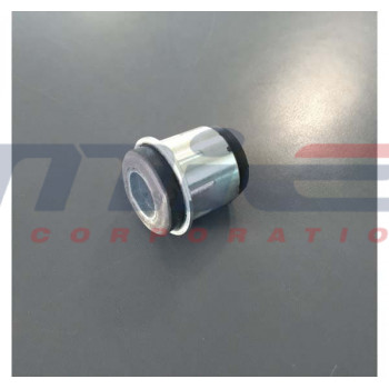 Lamborghini / Espada / BAGUES DE TRIANGLES SUPÉRIEURS ET INFÉRIEURS (CHACUNE) Lamborghini / Espada / BAGUES DE TRIANGLES SUPÉRIEURS ET INFÉRIEURS (CHACUNE)