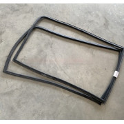 REAR WINDOW SEAL (2PCS)